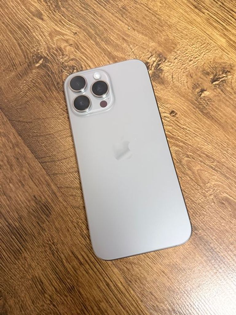 Объявление Apple iphone 16 pro max 256gb Б/У