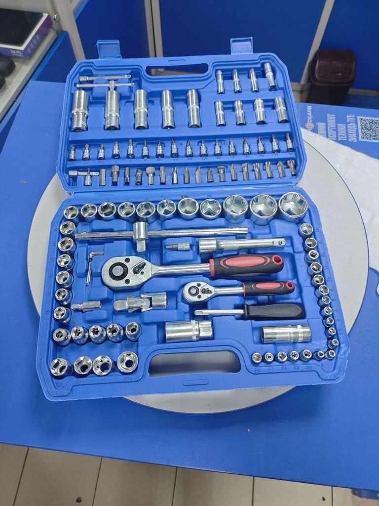 Купити New Tools 108 pcs Б/У