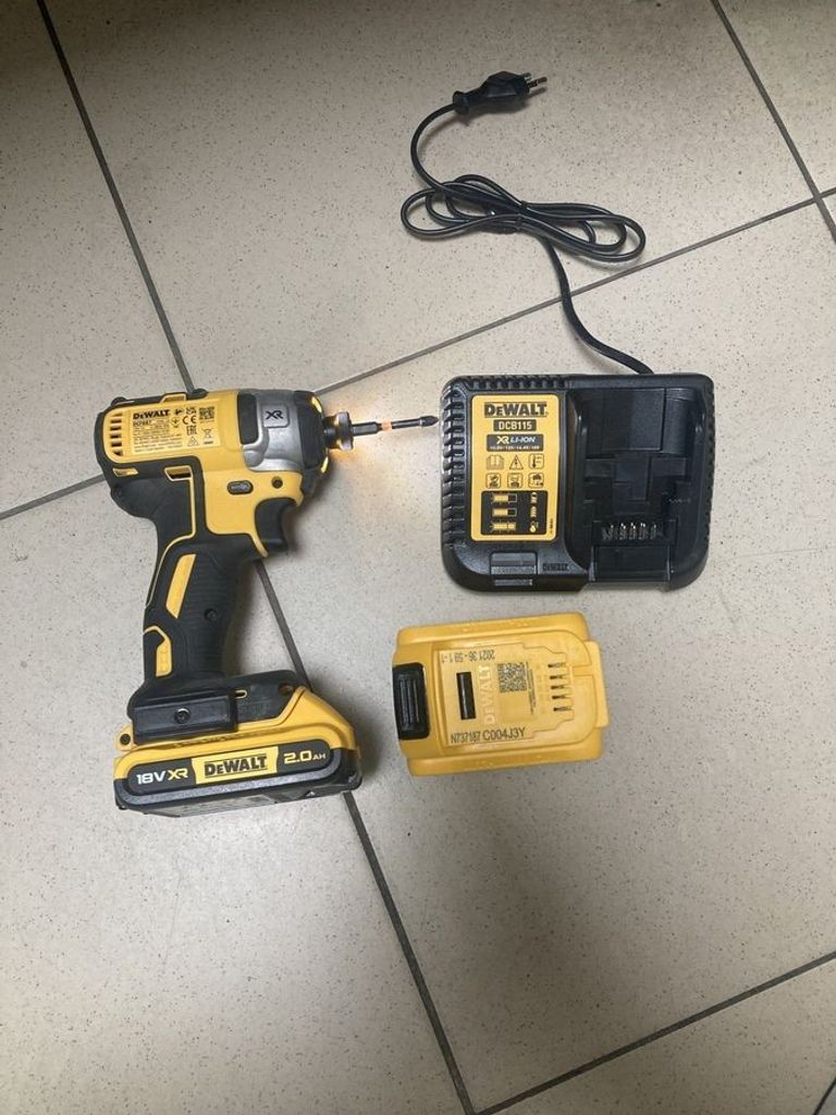 Оголошення Dewalt DCF887D2 Б/У