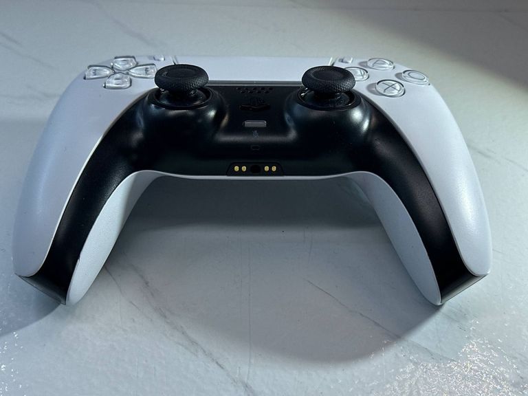 Дешево Sony DualSense Black з ломбарду