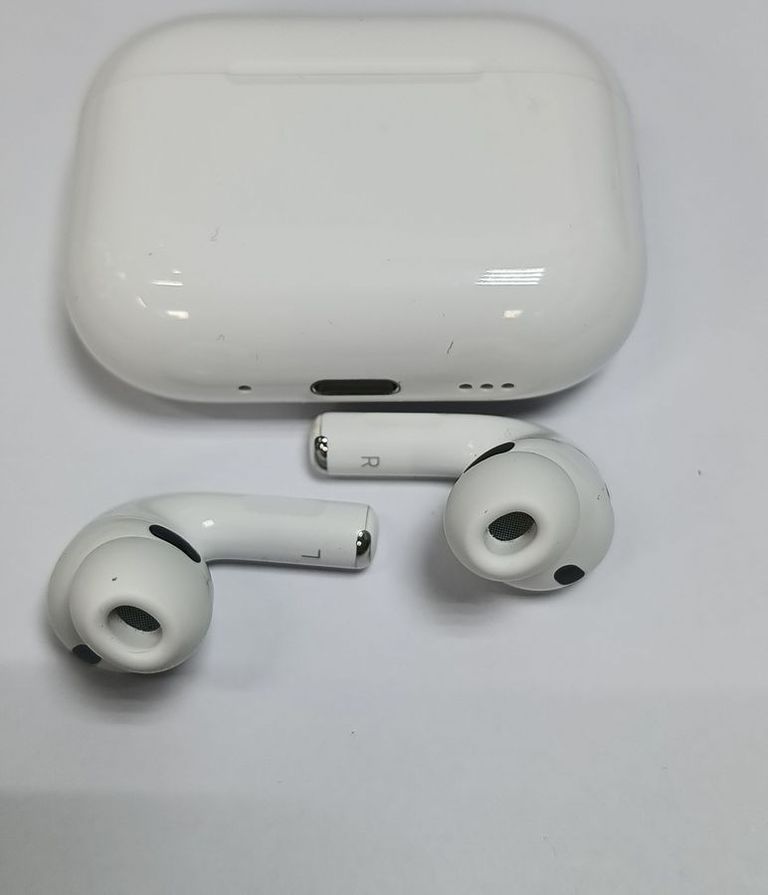 Купить AirPods Pro 3 Б/У