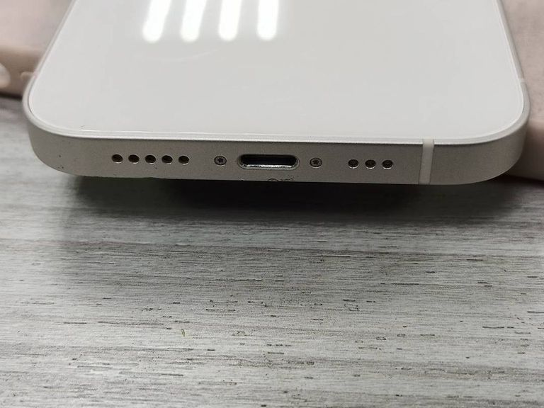 Apple iPhone 12 64GB (PRODUCT)RED Код:01-18744763. Зображення 5