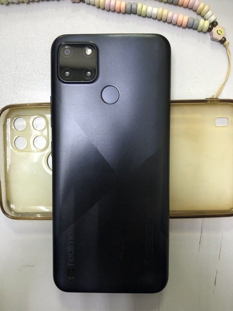 Дешиво Realme c21y 3/32gb с ломбарда