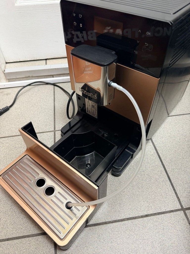 Дешиво Miele cm 5500 с ломбарда