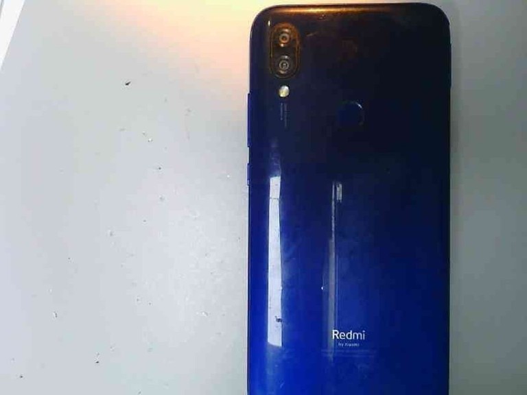 Объявление Xiaomi Redmi 7 3/32GB Black Б/У