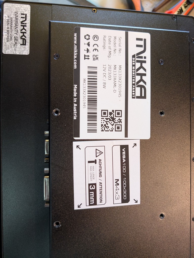Купити 13.3” сенсорний монітор MIKKA MK133XAML-D HDMI/DVI/VGA Б/У