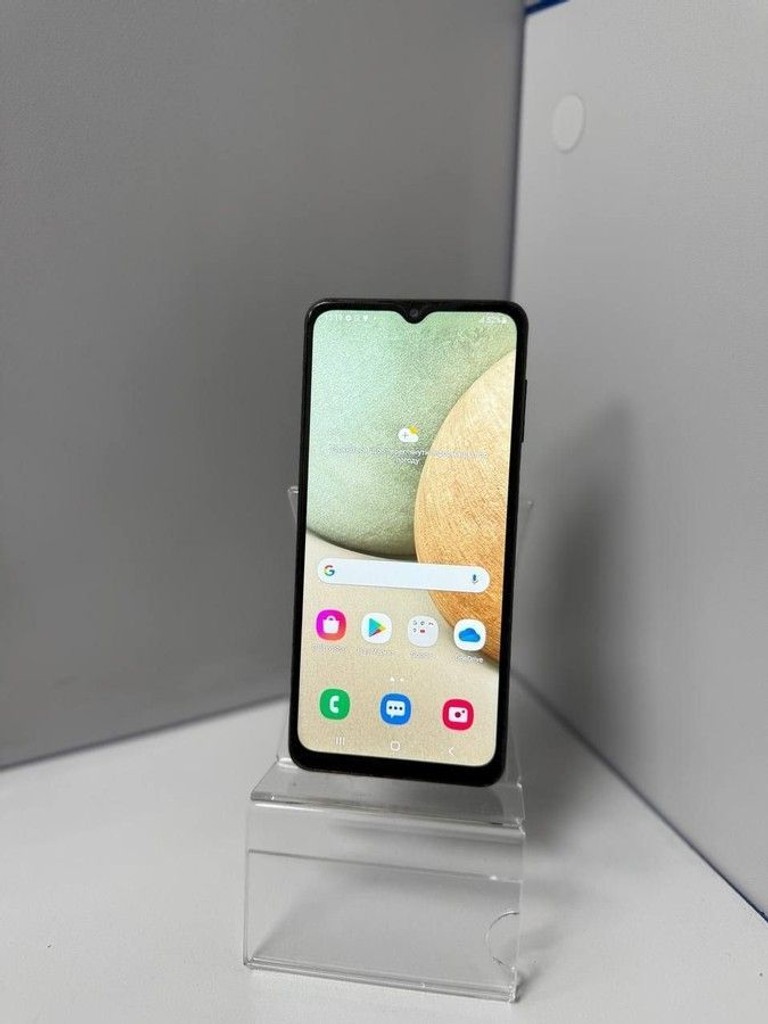 Купити Samsung Galaxy A12 4/64Gb Б/У
