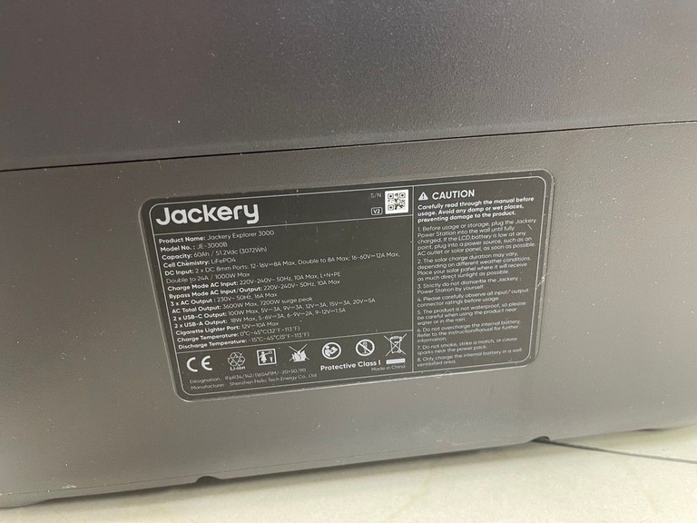 Дешево Jackery Explorer 3000 v2 з ломбарду