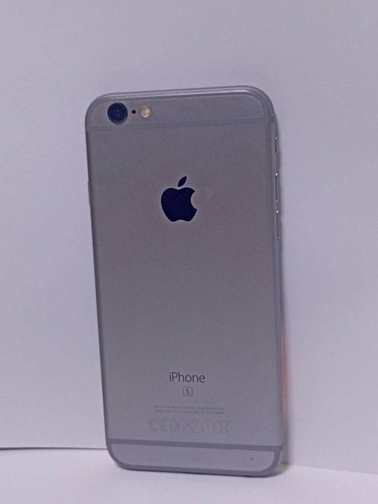Розпродаж Apple iphone 6s 16gb, продавець Техноскарб
