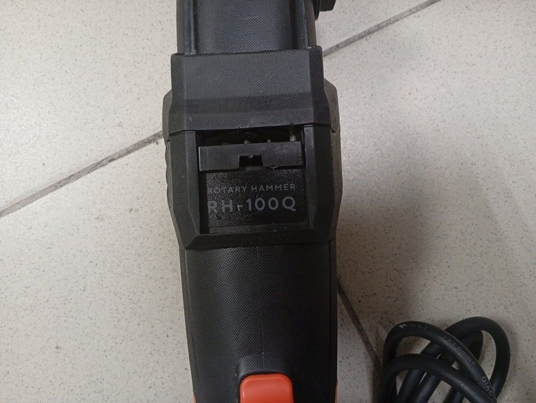 Дешиво Dnipro-M rh-100q с ломбарда