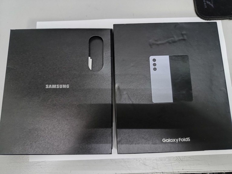 Samsung galaxy fold5 12/256gb Код:01-200979616. Зображення 6
