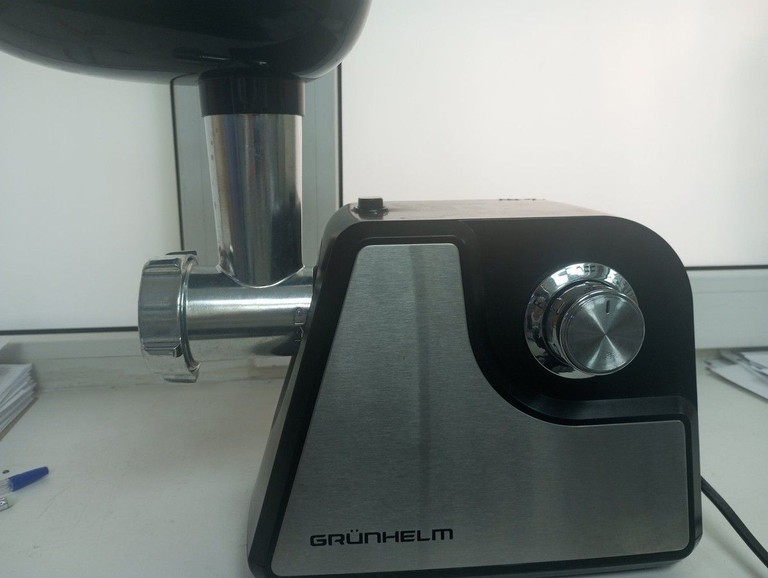 Купити Grunhelm AMG180SSJ Б/У