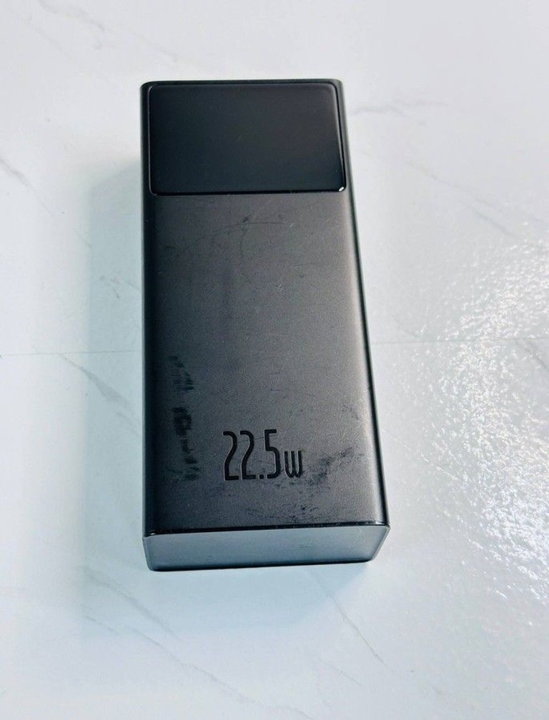 Оголошення Baseus 22.5w 30000mah Б/У