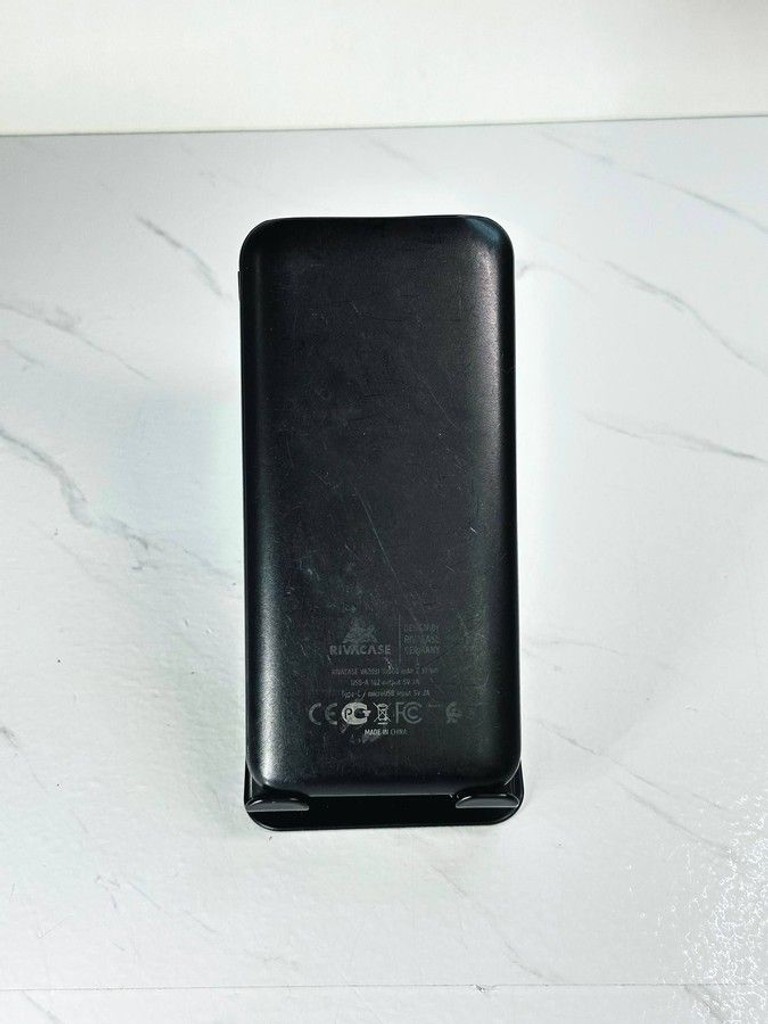 Оголошення Rivacase VA2031 10000mAh Black Б/У