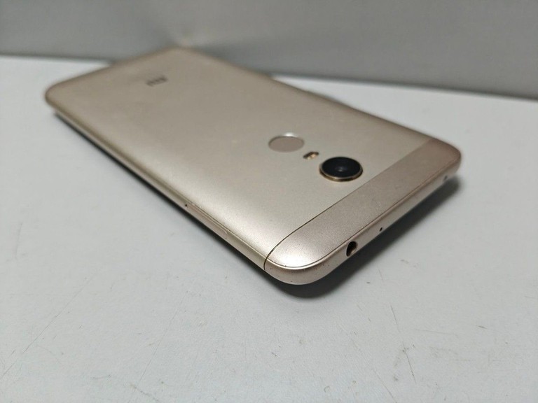 Xiaomi redmi 5 plus 3/32gb Код:01-201022601. Зображення 8