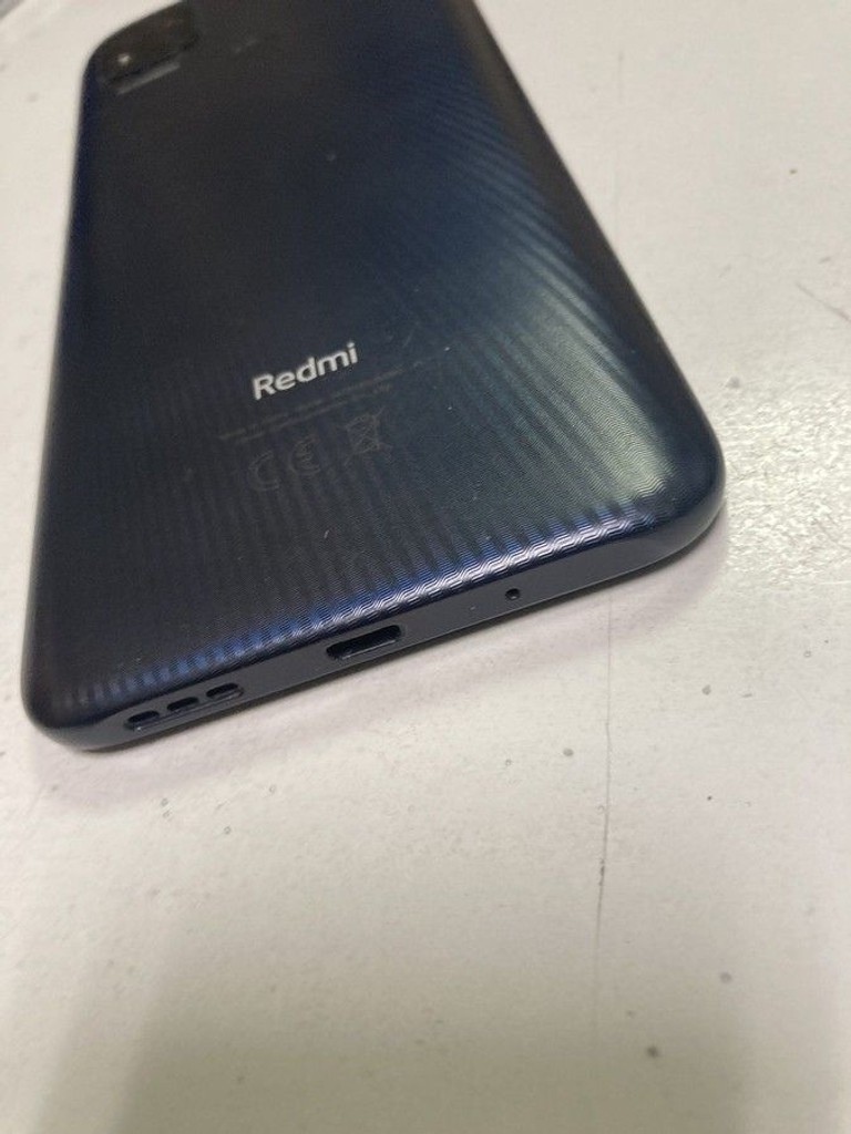 Купить Xiaomi redmi 9c nfc 2/32gb Б/У