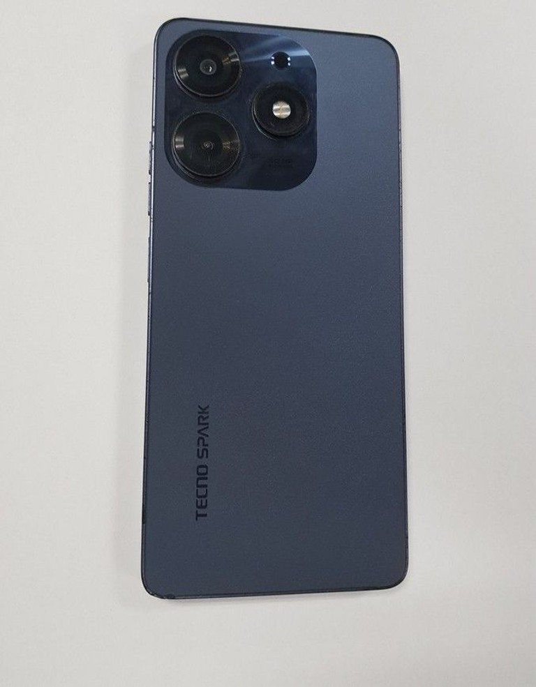 Купити Tecno spark 10 pro 8/256gb Б/У