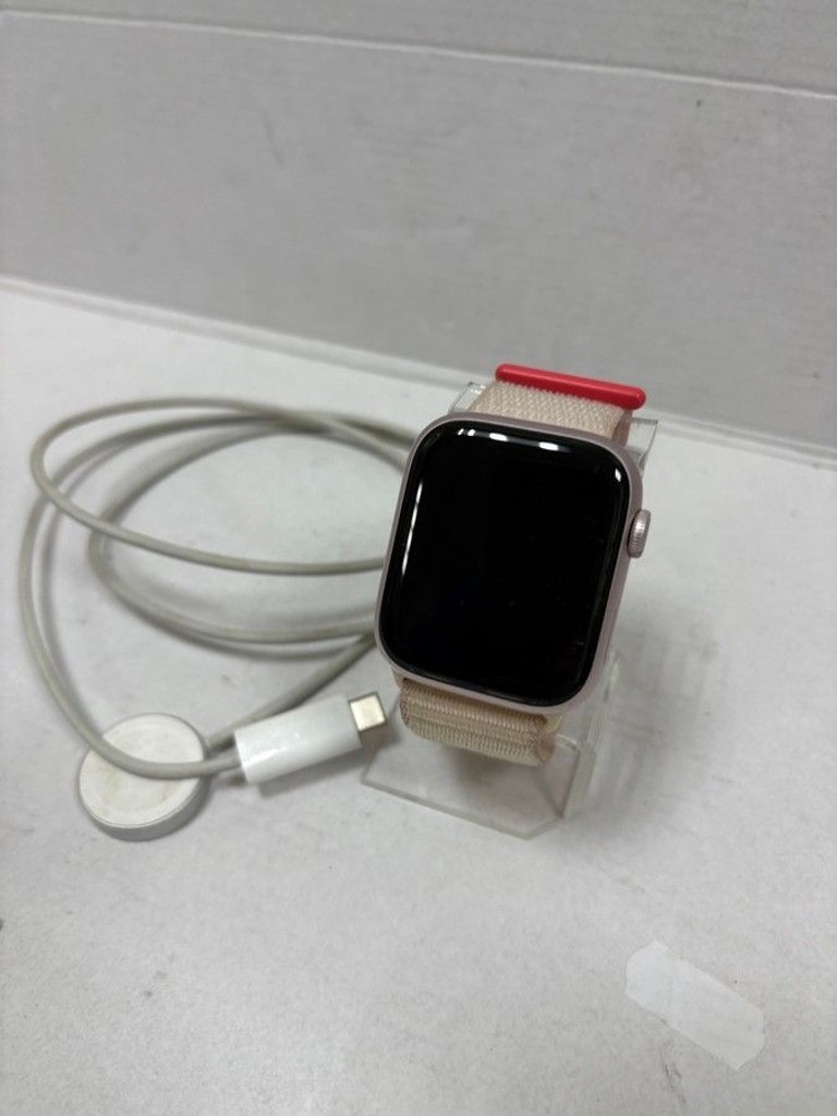 Купити Apple watch series 9 gps 45mm aluminum case Б/У