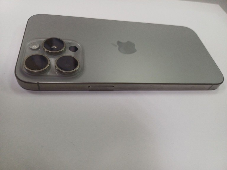 Apple iphone 15 pro max 256gb Код:01-201066010. Зображення 12