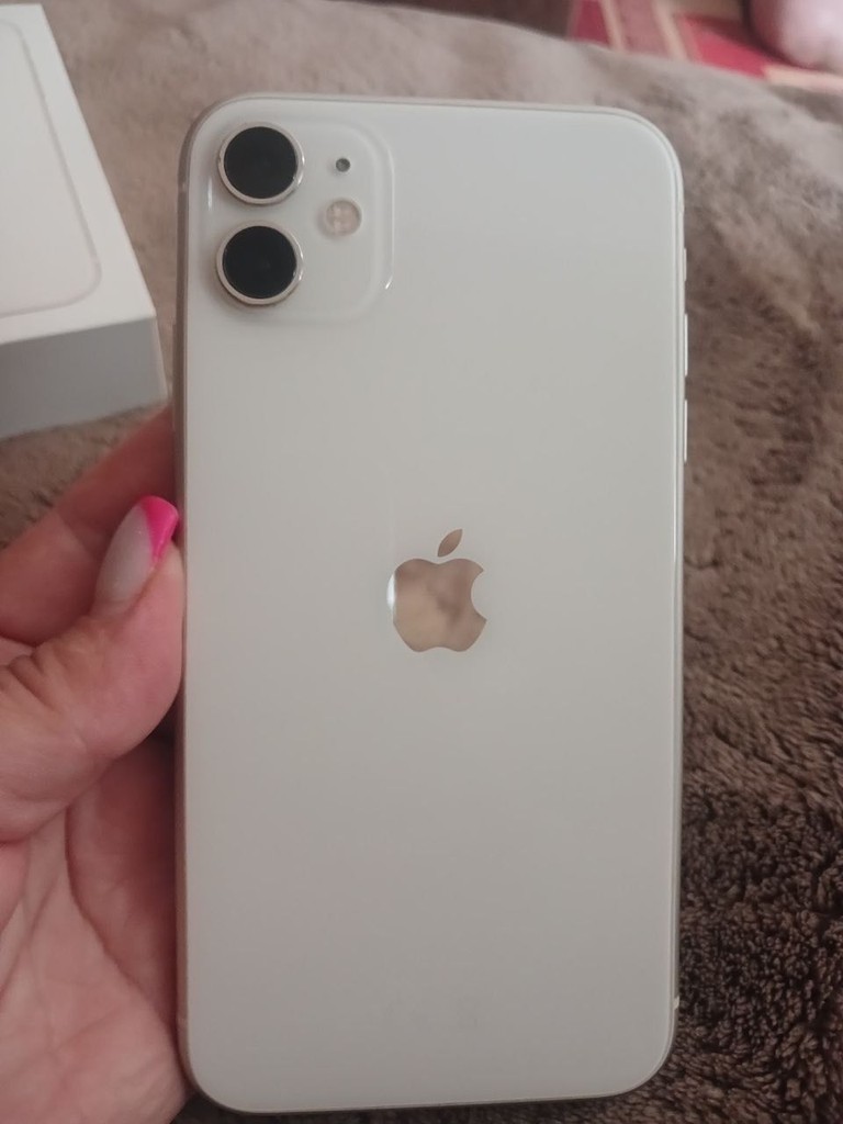 Дешево Apple iPhone 11 128GB White Slim Box (MHDJ3) з ломбарду