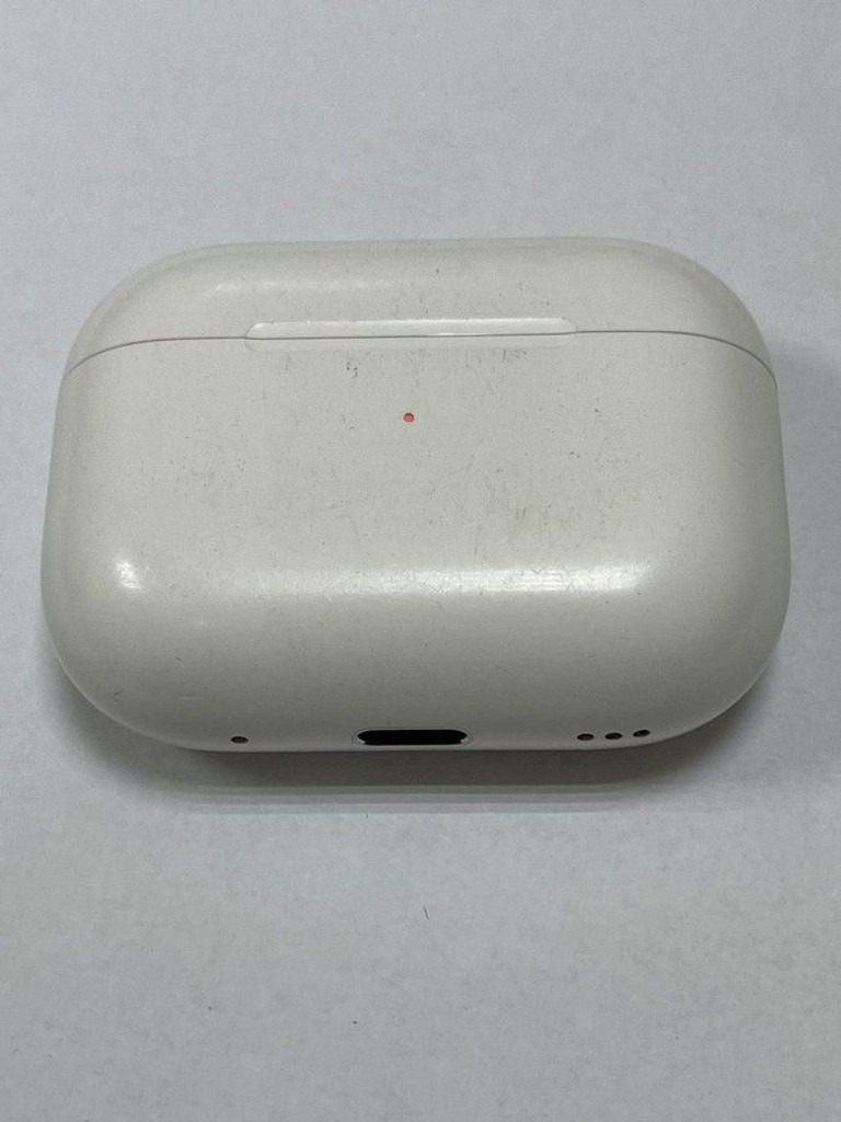 Купити Apple airpods pro 2nd generation with magsafe charging case usb-c Б/У