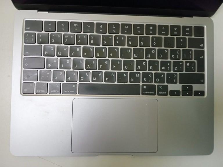 Розпродаж Apple macbook air 13,6" m2 2022, продавець Техноскарб