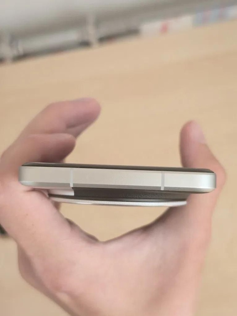 Xiaomi 15 Ultra 16/1TB Silver Chrome Код:null. Зображення 4