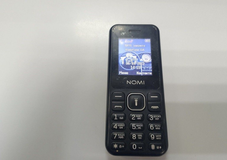 Купити Nomi i1880 Black Б/У