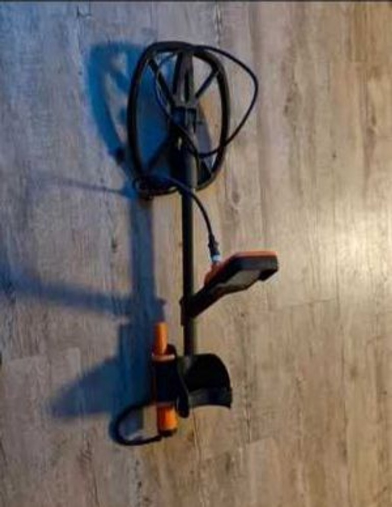 Купити Quest Q30 Б/У