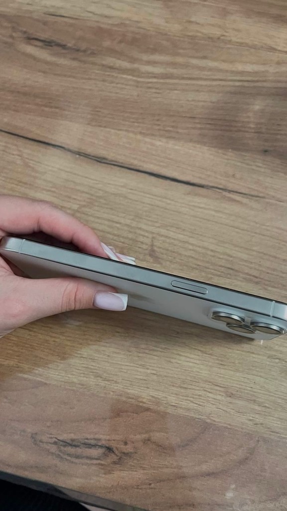 Apple iPhone 15 Pro Max 256GB White Titanium (MU783) Код:null. Зображення 8