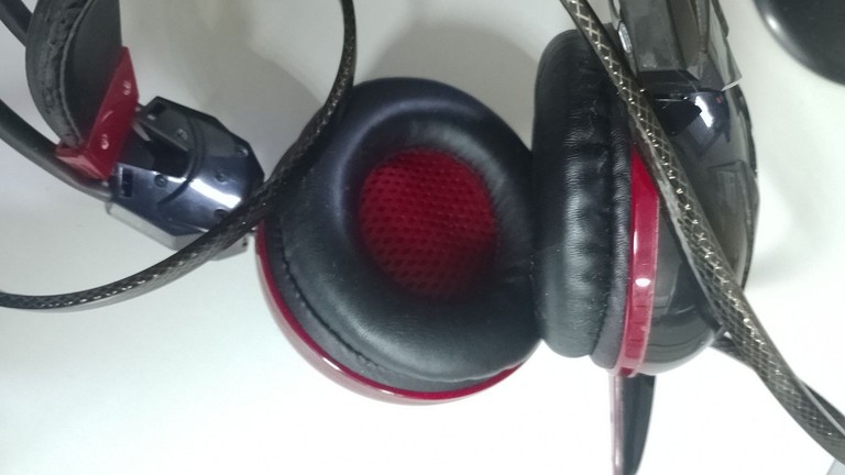 Розпродаж Bloody g300 black, продавець Техноскарб