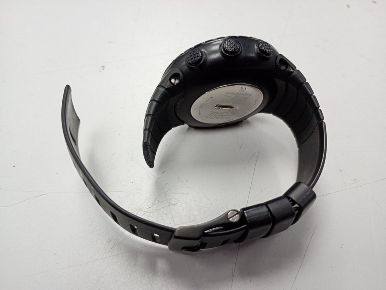 Дешево Suunto core з ломбарду