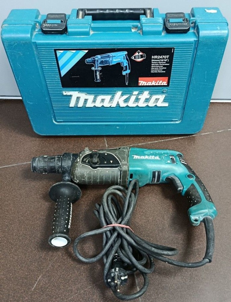 Дешево Makita HR2470T з ломбарду