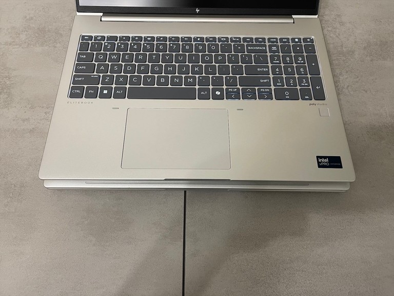 HP EliteBook 660 G11, 16" FHD+ IPS, Ultra 5 135U, 16GB DDR5, 256GB SSD Код:null. Изображение 4