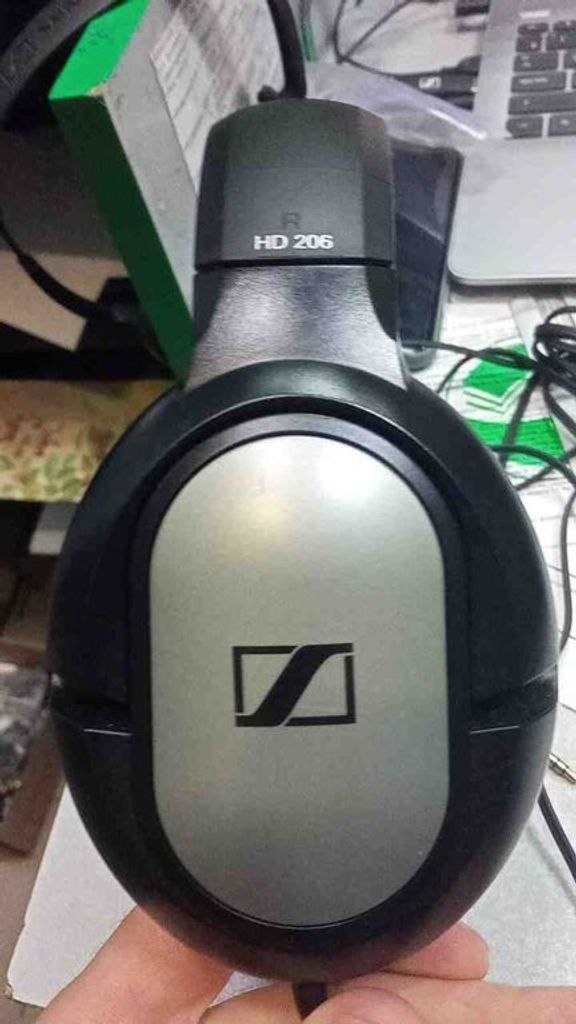 Sennheiser HD 206