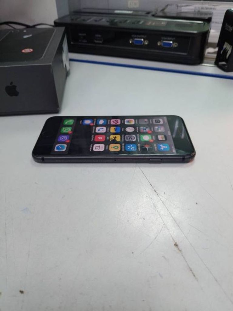 Apple iphone 8 256gb Код:01-200021152. Изображение 8