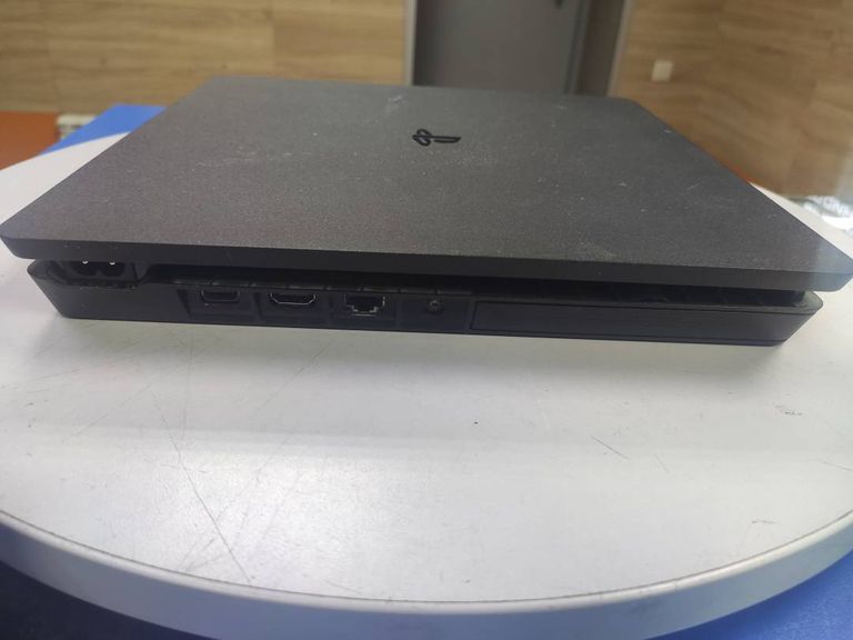 Sony playstation 4 slim 1tb