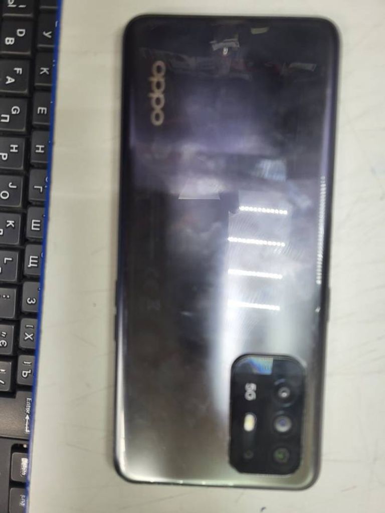Дешиво Oppo reno5 z 8/128gb с ломбарда