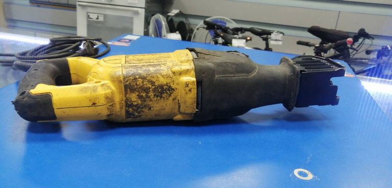 Dewalt DWE305PK Код:01-200422465. Изображение 7