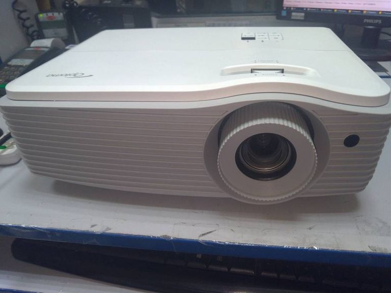 Купить Optoma EH504 Б/У
