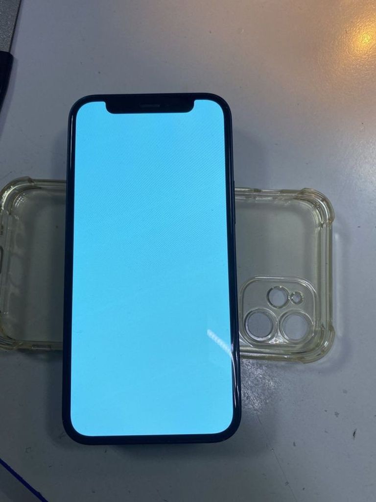 Apple iPhone 12 mini 64GB (PRODUCT)RED Код:01-200489349. Зображення 10