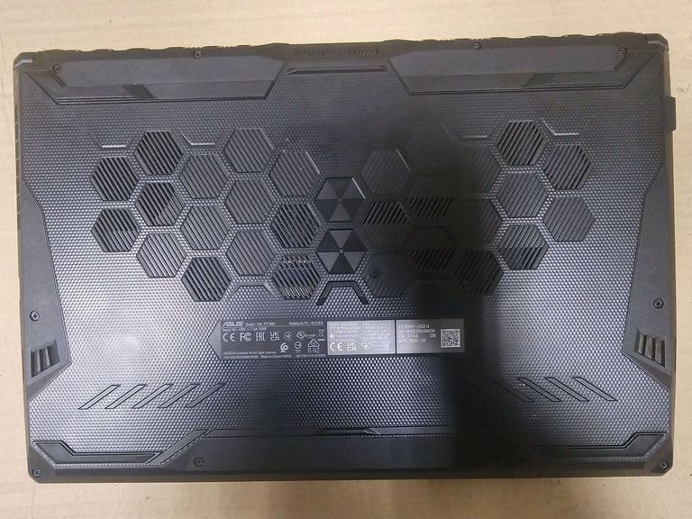 Дешиво Asus tuf gaming f17 17,3"/ core i5 11400h 2.7ghz/ ram16gb/ ssd512gb/ rtx 2050 с ломбарда