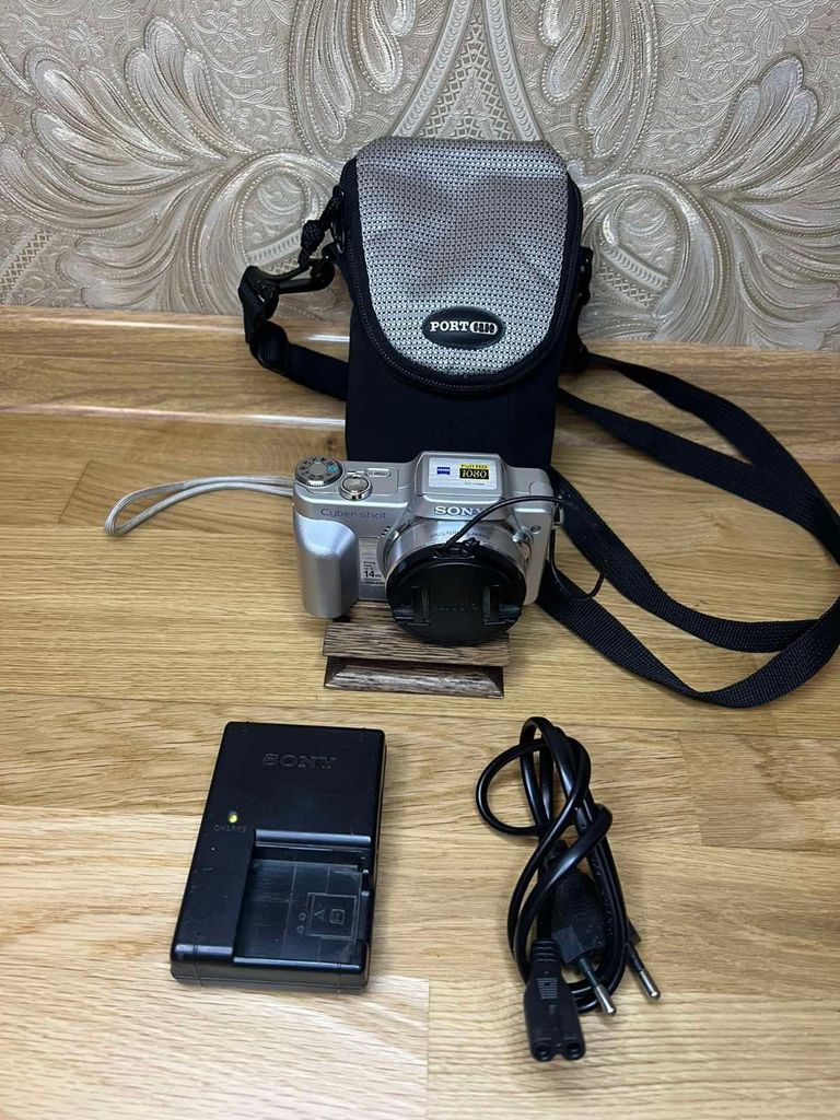 Объявление Sony Cyber-shot DSC-H3 Б/У