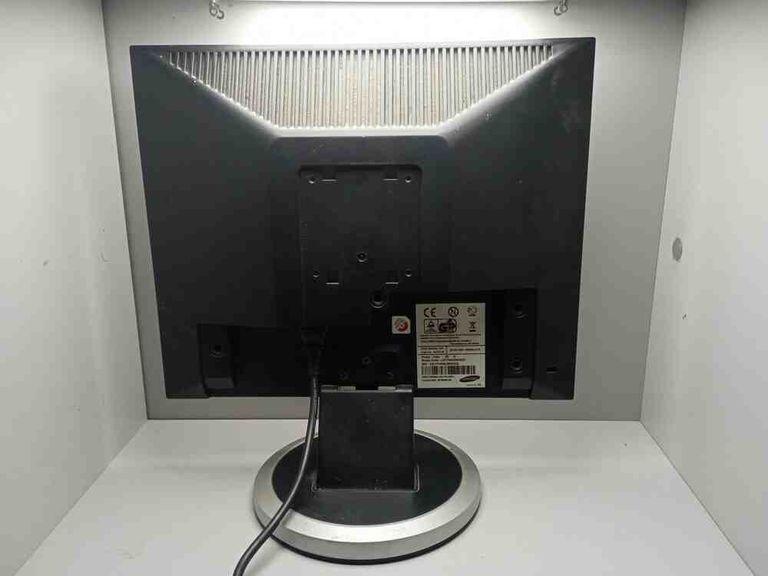 Объявление Samsung SyncMaster 740N Б/У