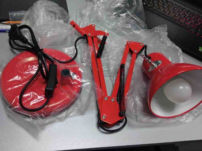 Купити Brille MTL-23 E27 RED (L85-007) Б/У