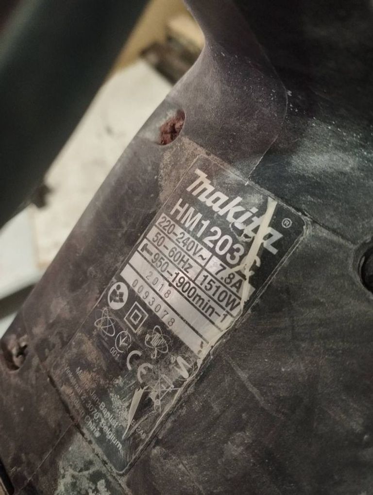 Объявление Makita HM1203C Б/У