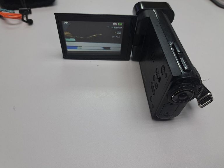 Купити Lg ic330 Б/У