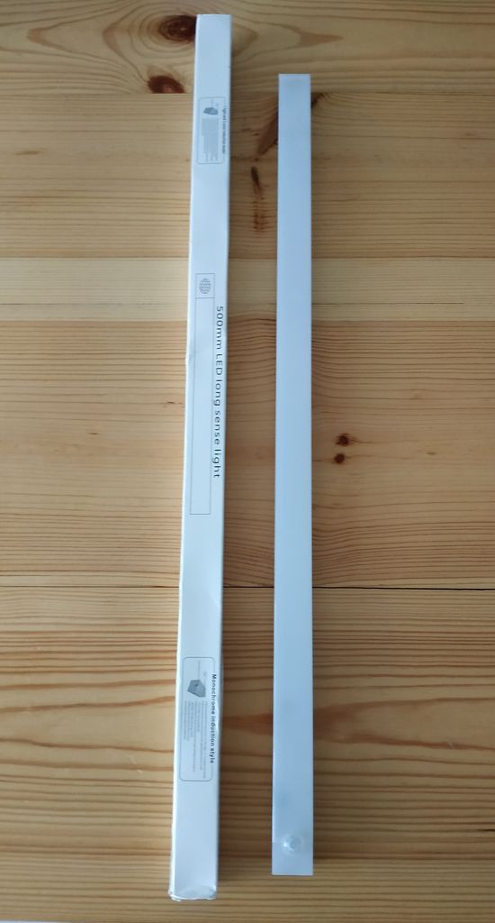 Дешево Беспроводная led-лампа светильник с датчиком движения 50 см. Новый з ломбарду