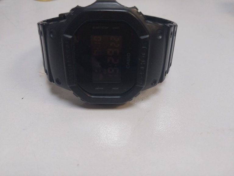 Купити Casio dw-5600bb Б/У