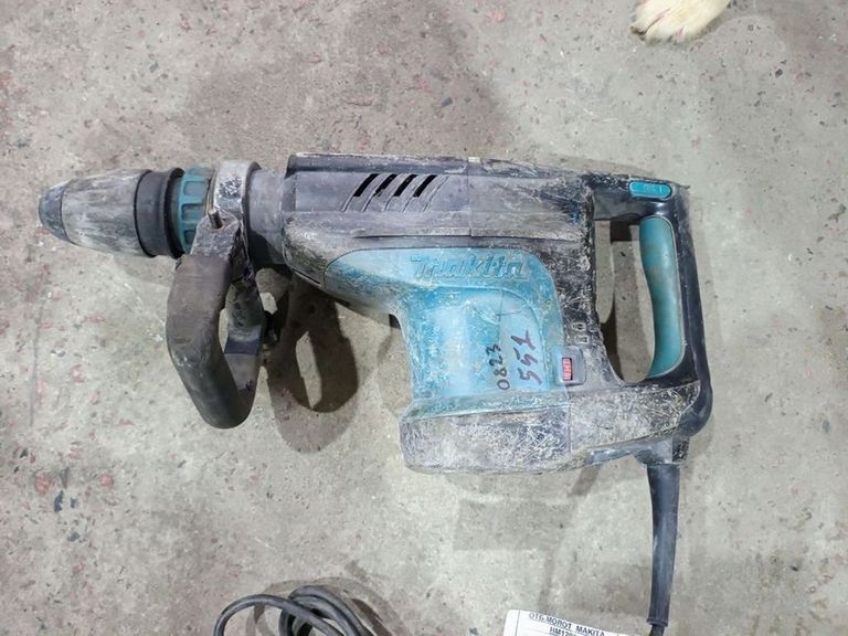 Купити Makita HM1203C Б/У
